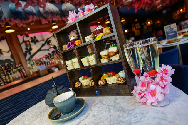 Daytime Dining at Blossom Room Milton Keynes – Lunch, Brunch & Afternoon Tea at The Hub