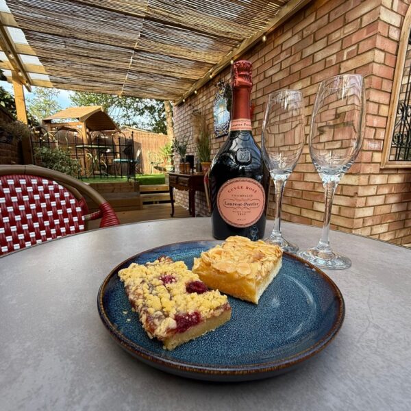Stony’s Bistro Reveals Beautiful New Courtyard Space